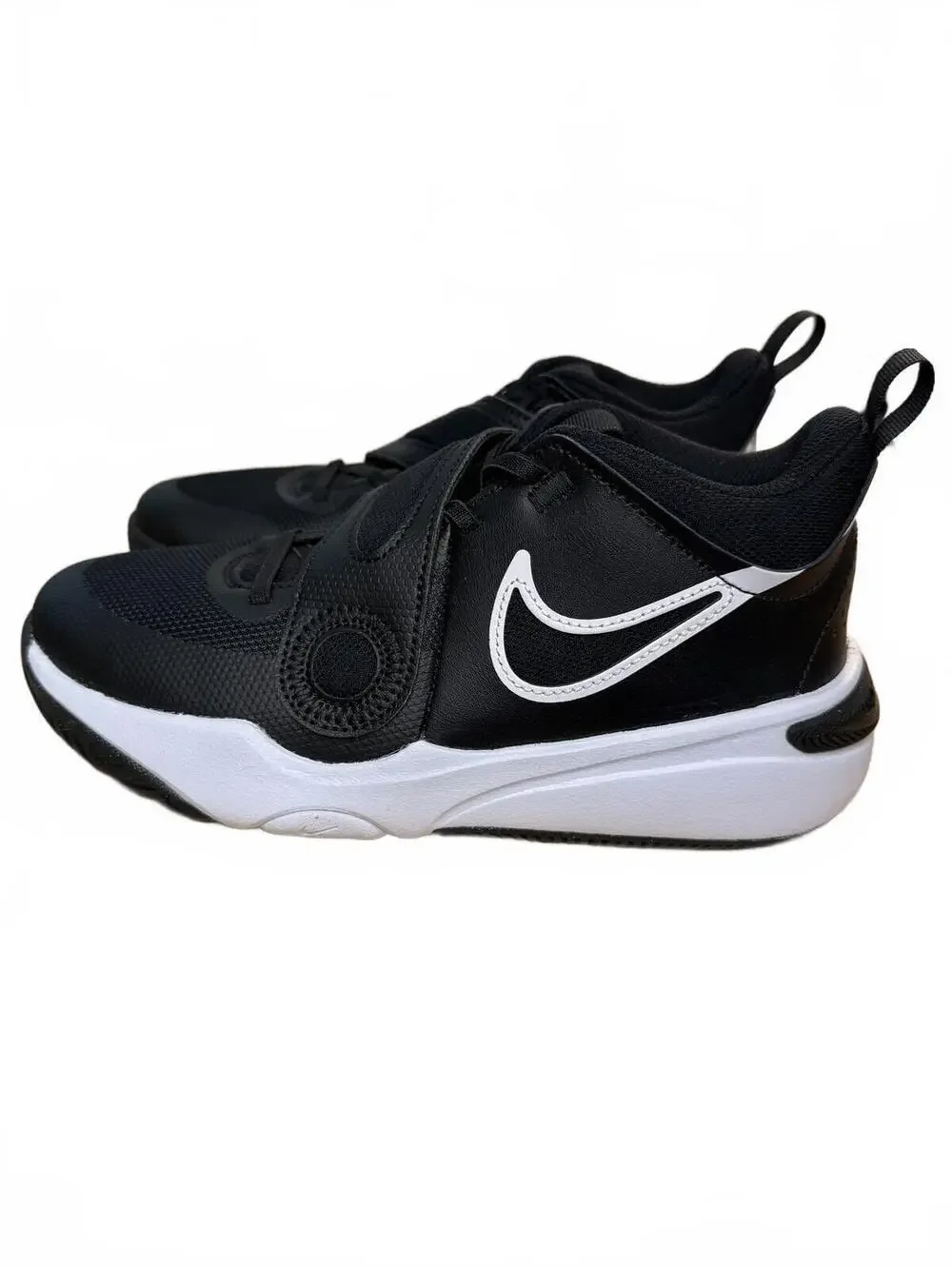Nike Team Hustle D 11 (GS) NWBox Youth Size 5.5